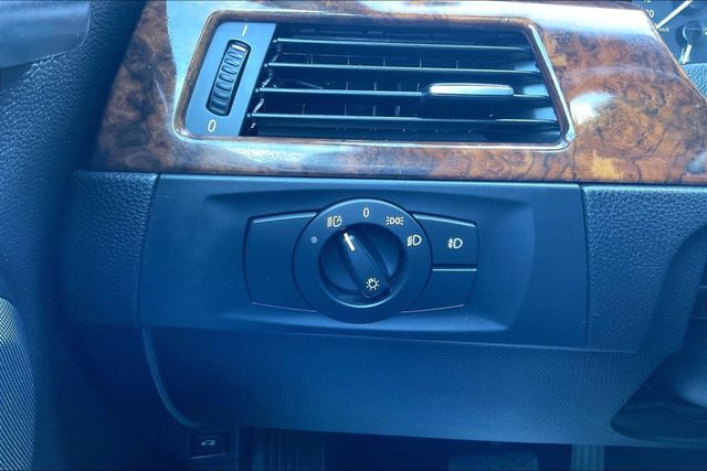 2007 BMW 3 Series 328xi - 23034781 - 27