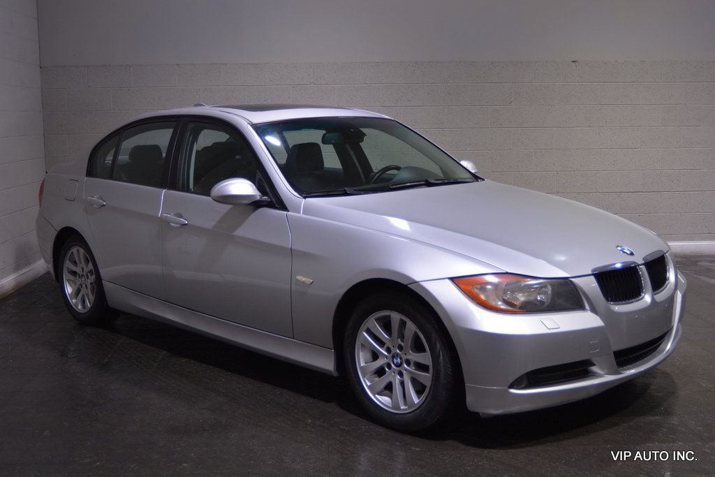 2007 BMW 3 Series 328xi - 22430334 - 0