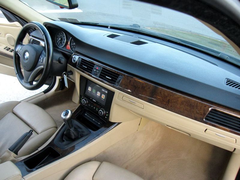 2007 BMW 328xi Sport Wagon auction  Cars  Bids