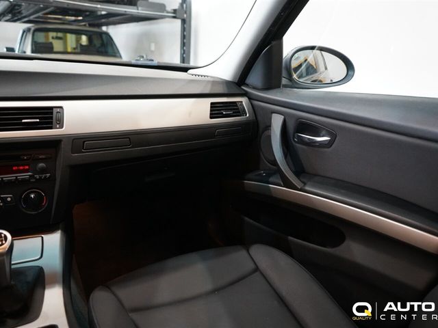 2007 BMW 3 Series 4dr Sdn 323i RWD - 23055995 - 15
