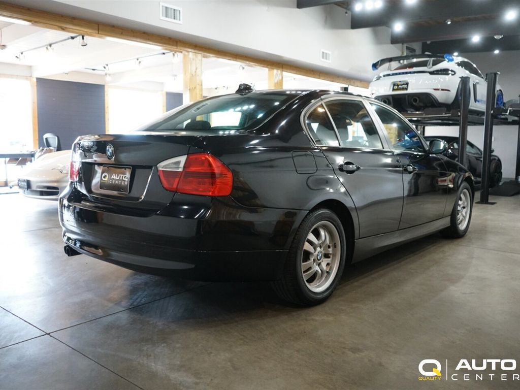 2007 BMW 3 Series 4dr Sdn 323i RWD - 23055995 - 3
