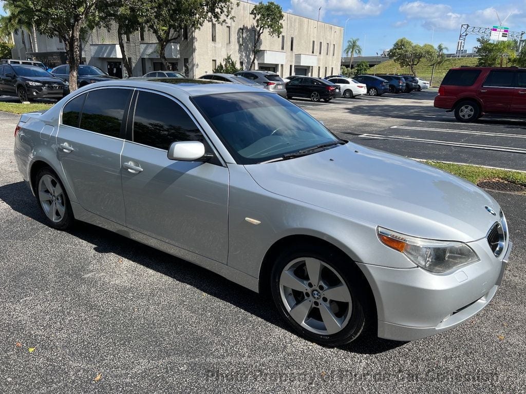 2007 BMW 5 Series 525xi AWD Premium - 21904043 - 1