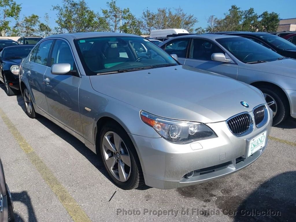 2007 BMW 5 Series 525xi AWD Premium Sunroof Leather Automatic - 21904043 - 1