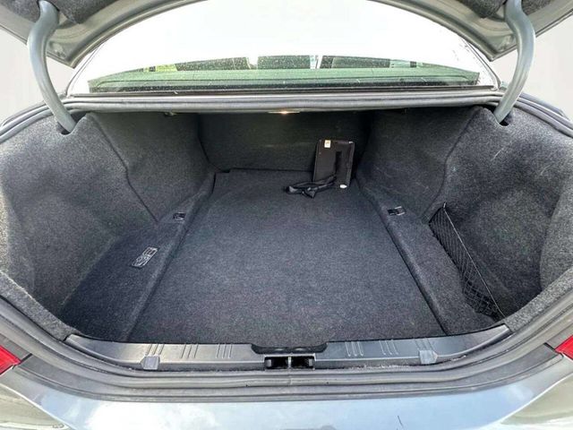 2007 BMW 5 Series 530xi - 23029815 - 9