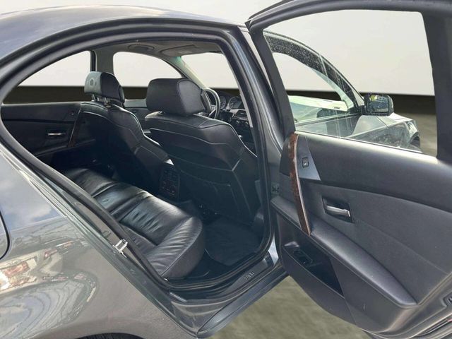 2007 BMW 5 Series 530xi - 23029815 - 17