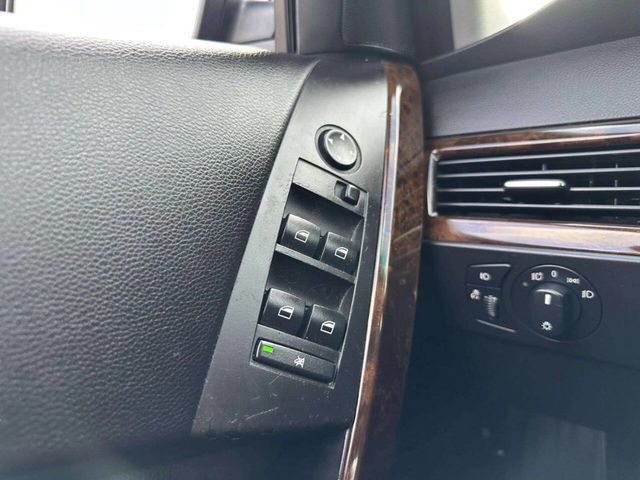 2007 BMW 5 Series 530xi - 23029815 - 27