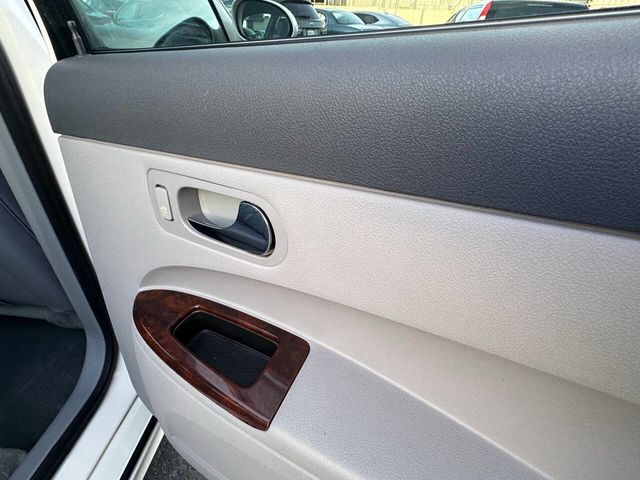 2007 Buick LaCrosse CXL 4dr Sedan - 22993984 - 17