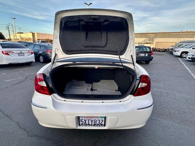 2007 Buick LaCrosse CXL 4dr Sedan - 22993984 - 24