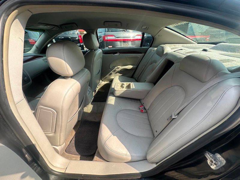 2007 Buick Lucerne 4dr Sedan V6 CXL - 22901693 - 15