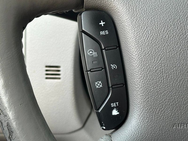 2007 Buick Lucerne 4dr Sedan V6 CXL - 22901693 - 30