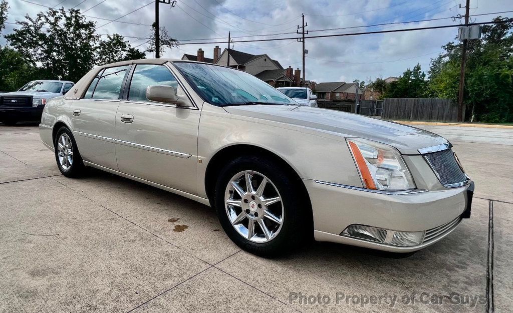 2007 Cadillac DTS 4dr  Sedan DTS - 22172595 - 3