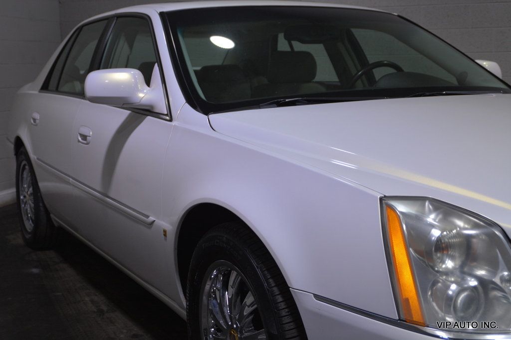 2007 Cadillac DTS 4dr Sedan Luxury I - 22310591 - 6