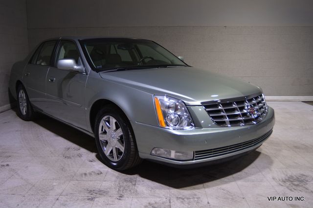2007 Cadillac DTS 4dr Sedan Luxury I - 22905750 - 0