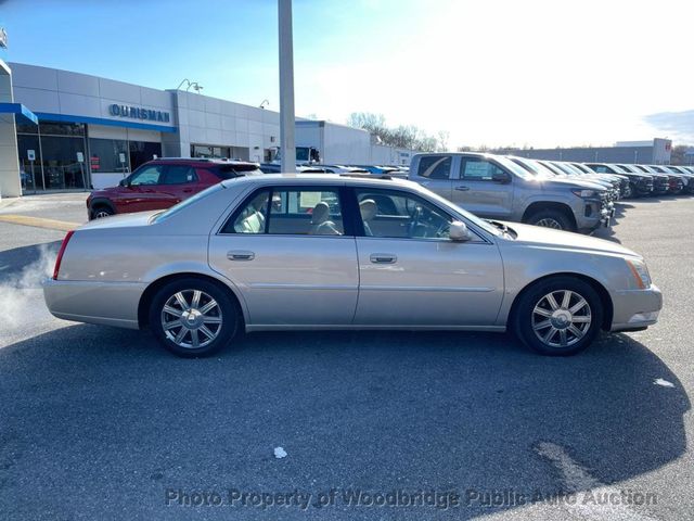 2007 Cadillac DTS 4dr Sedan V8 - 22957543 - 1