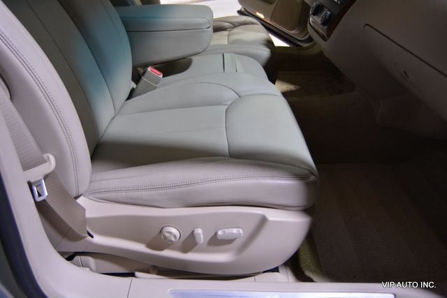 2007 Cadillac DTS 4dr Sedan V8 - 22905750 - 17