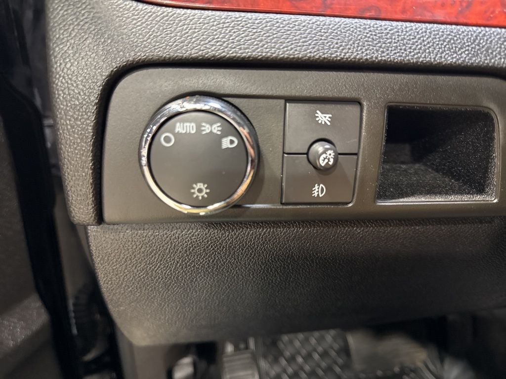 2007 Cadillac Escalade AWD 4dr - 22984279 - 12