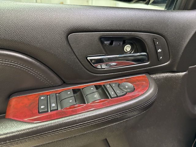 2007 Cadillac Escalade AWD 4dr - 22984279 - 28