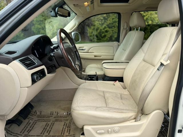 2007 Cadillac Escalade AWD 4dr - 22989957 - 13