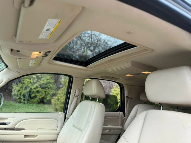 2007 Cadillac Escalade AWD 4dr - 22989957 - 15