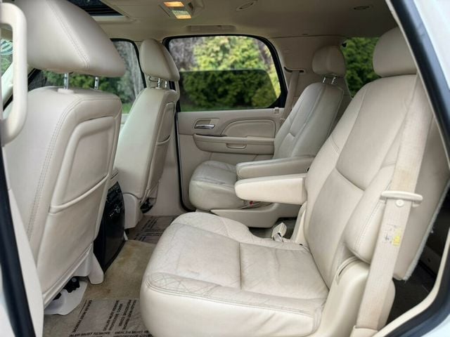 2007 Cadillac Escalade AWD 4dr - 22989957 - 20