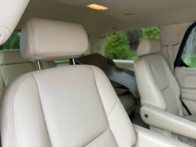 2007 Cadillac Escalade AWD 4dr - 22989957 - 23