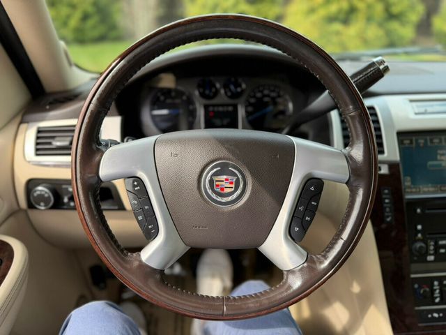 2007 Cadillac Escalade AWD 4dr - 22989957 - 30
