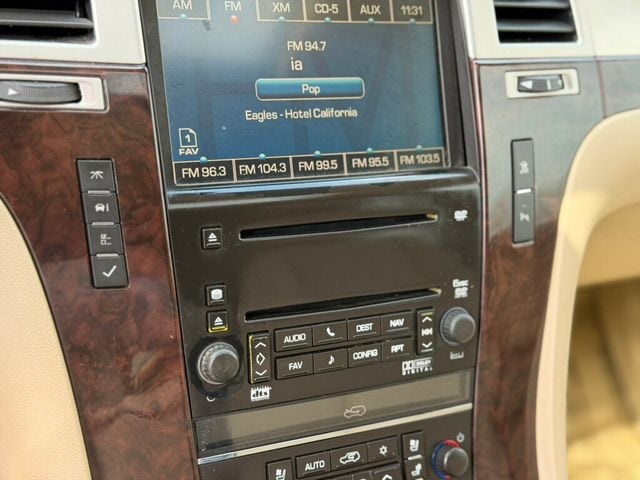 2007 Cadillac Escalade AWD 4dr - 22989957 - 35