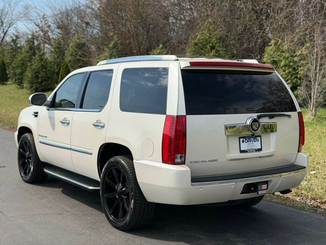 2007 Cadillac Escalade AWD 4dr - 22989957 - 3