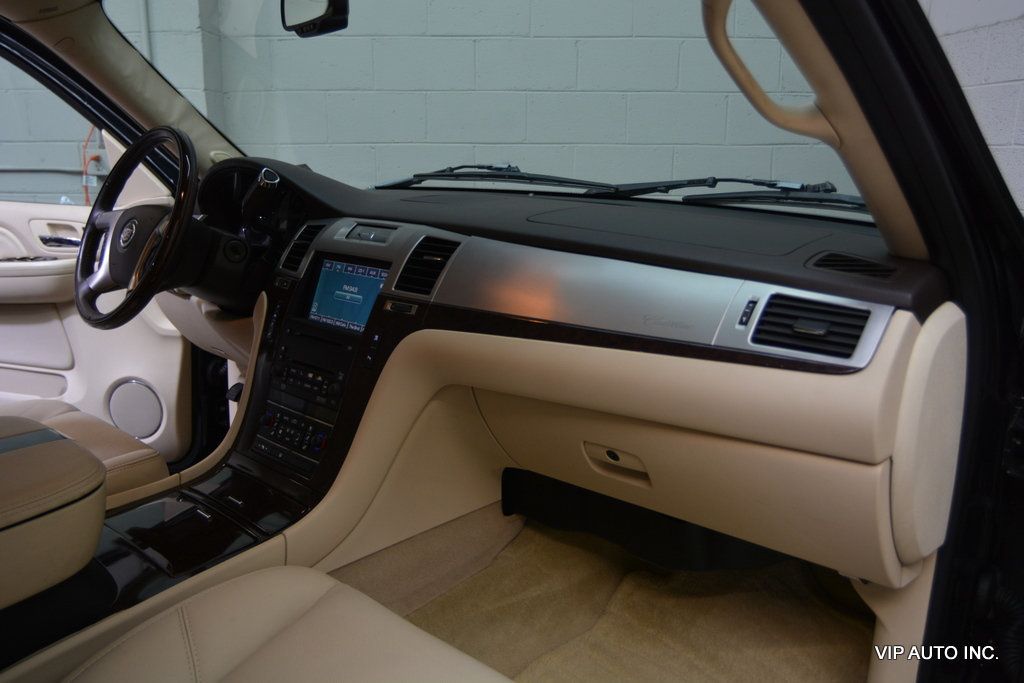 2007 Cadillac Escalade AWD 4dr - 23009141 - 11