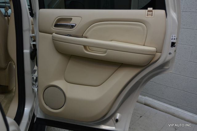 2007 Cadillac Escalade AWD 4dr - 23049752 - 13