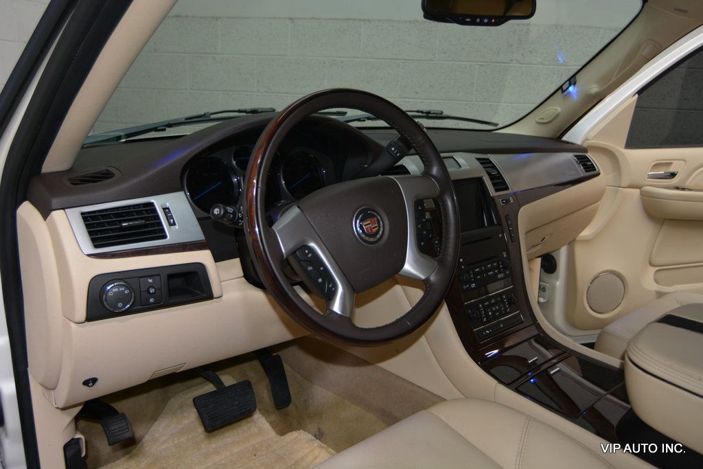 2007 Cadillac Escalade AWD 4dr - 23049752 - 14