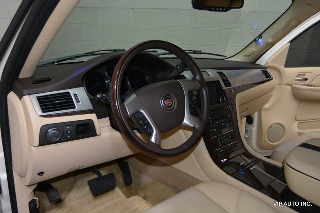 2007 Cadillac Escalade AWD 4dr - 23049752 - 14