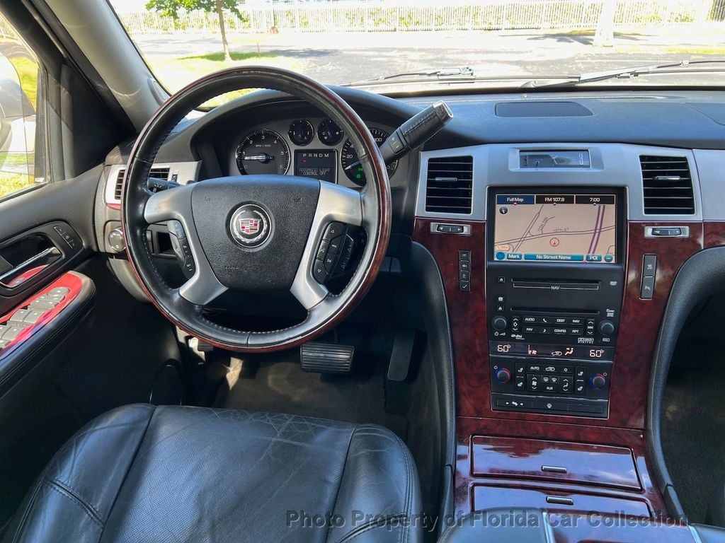 2007 Cadillac Escalade ESV AWD Third Row Navigation - 22126340 - 6