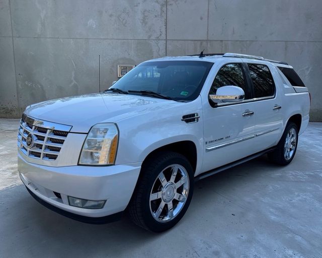 2007 Cadillac Escalade EXT AWD 4dr - 23006504 - 0