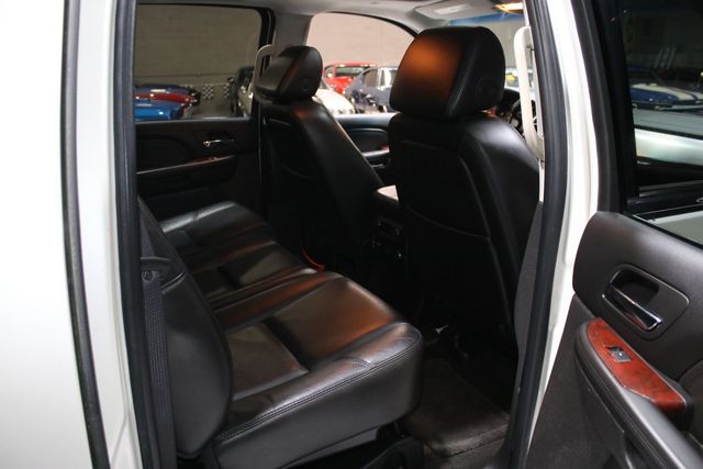 2007 Cadillac Escalade EXT AWD 4dr - 23006504 - 34