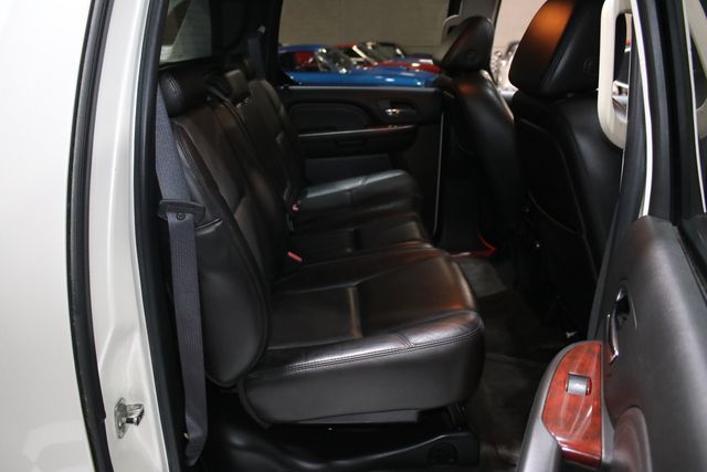 2007 Cadillac Escalade EXT AWD 4dr - 23006504 - 35