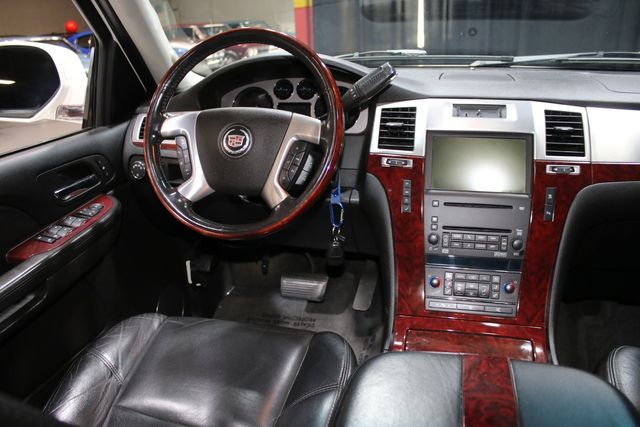 2007 Cadillac Escalade EXT AWD 4dr - 23006504 - 43