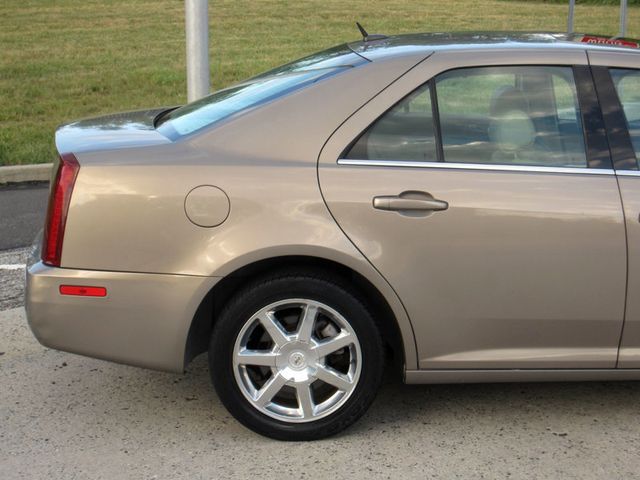 2007 Cadillac STS 4dr Sedan V6 - 22492665 - 10