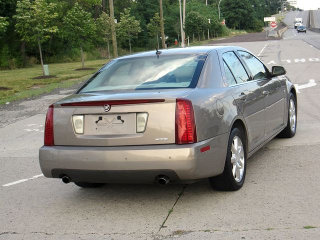 2007 Cadillac STS 4dr Sedan V6 - 22492665 - 11