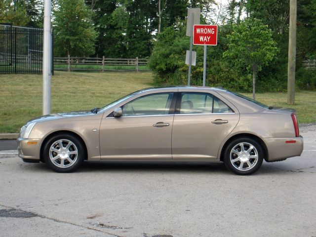 2007 Cadillac STS 4dr Sedan V6 - 22492665 - 5