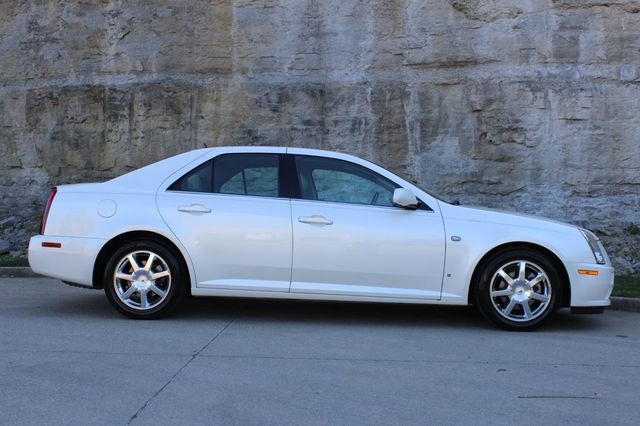 2007 Cadillac STS ULTRA LOW MILES Very Rare Original Southern 615-300-6004 - 23011004 - 1