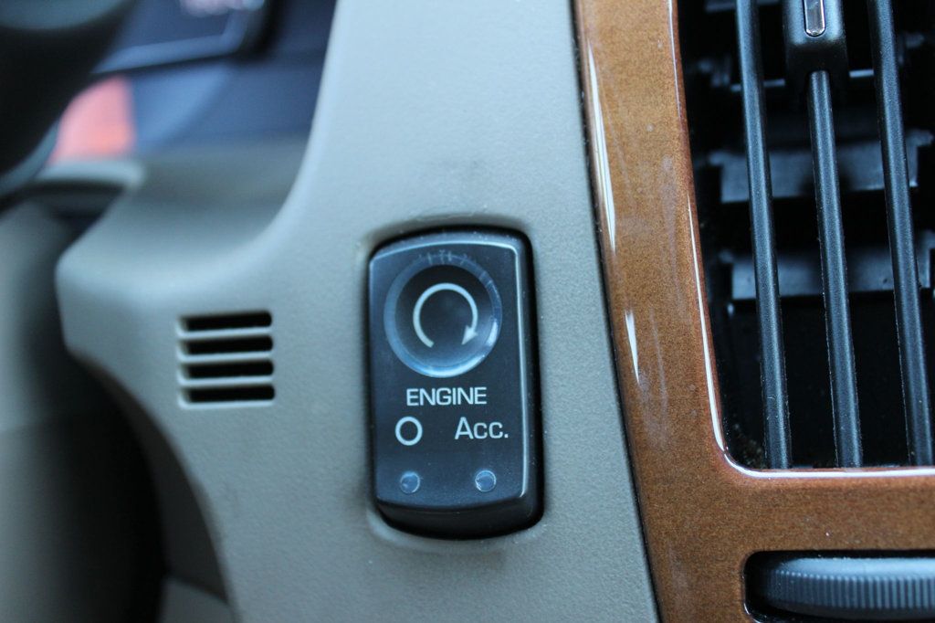 2007 Cadillac STS ULTRA LOW MILES Very Rare Original Southern 615-300-6004 - 23011004 - 28