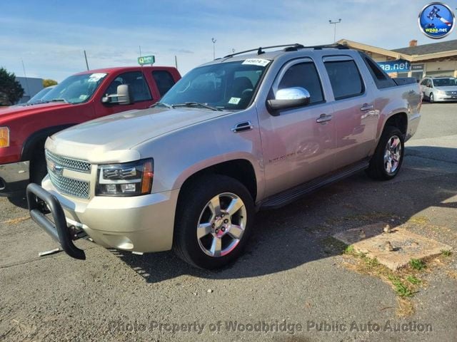 2007 Chevrolet Avalanche 4WD Crew Cab 130" LTZ - 22932329 - 0