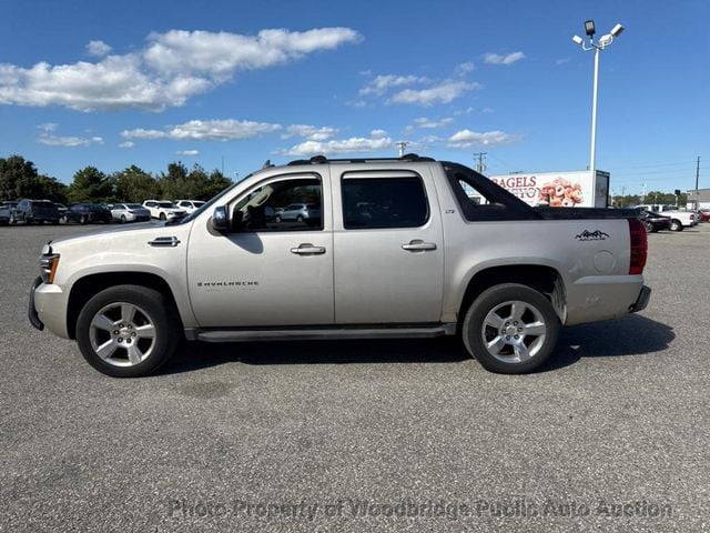 2007 Chevrolet Avalanche 4WD Crew Cab 130" LTZ - 22932329 - 20
