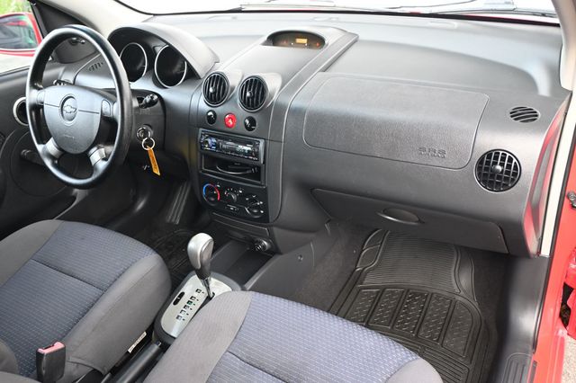 2007 Chevrolet Aveo 4dr Sedan LS - 22968123 - 7