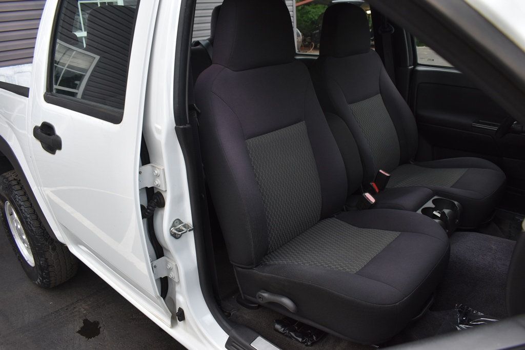 2007 Chevrolet Colorado Work Truck photo 2