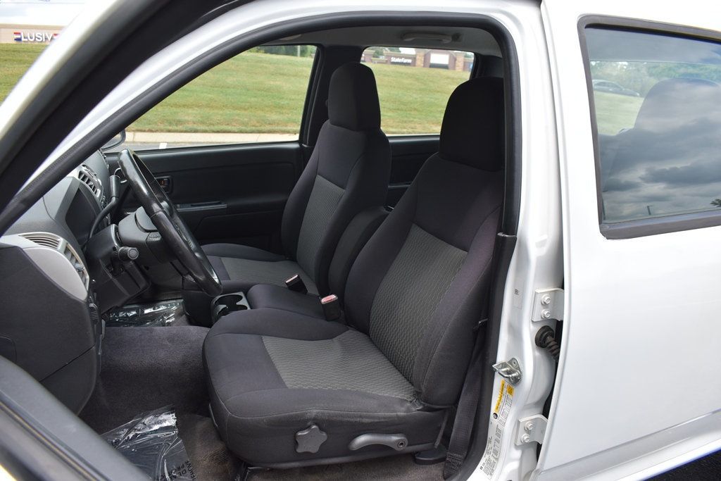 2007 Chevrolet Colorado Work Truck photo 3