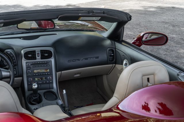 2007 Chevrolet Corvette 2dr Convertible - 23043445 - 18