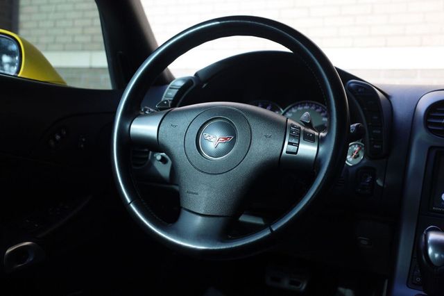 2007 Chevrolet Corvette Base - 23092826 - 25