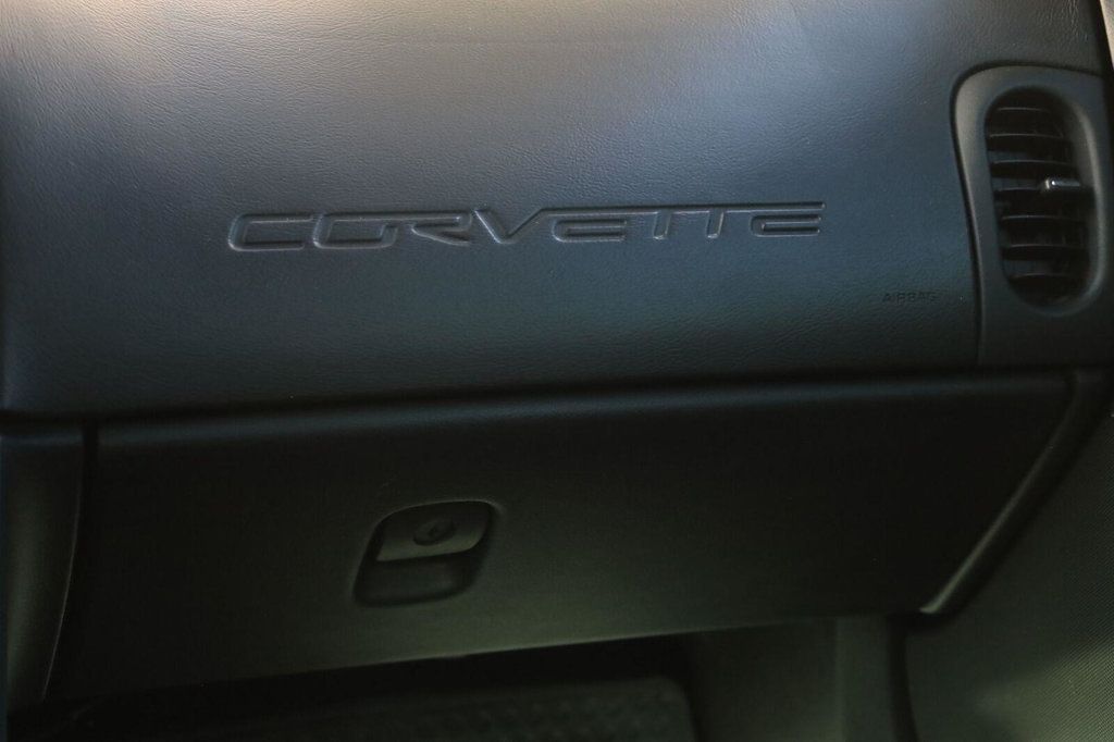 Chevrolet Corvette photo 37